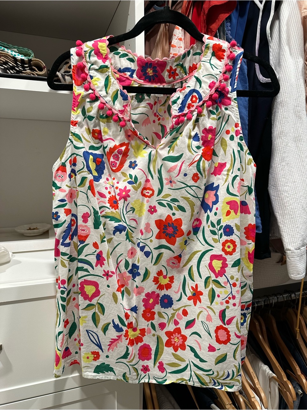 Boden Floral Sleeveless Blouse - Picture 2 of 7